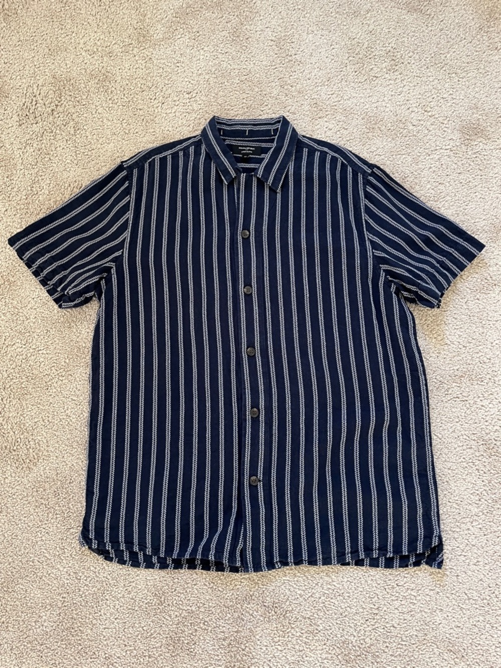 Banana Republic Navy Blue Striped Short-Sleeve Button-Down Shirt